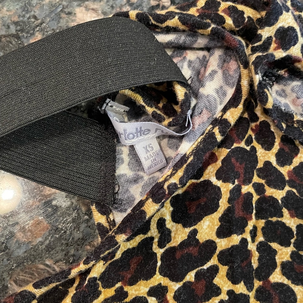 Leopard Top - Picture 3 of 3